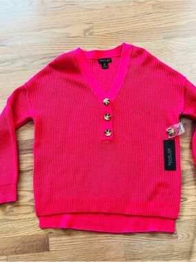 Rachel Zoe Bright Pink V-Neck Ribbed Oversize Sweater with Button Accents